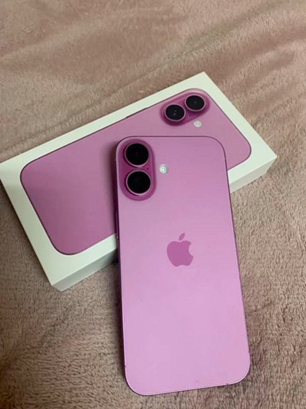 iPhone 16